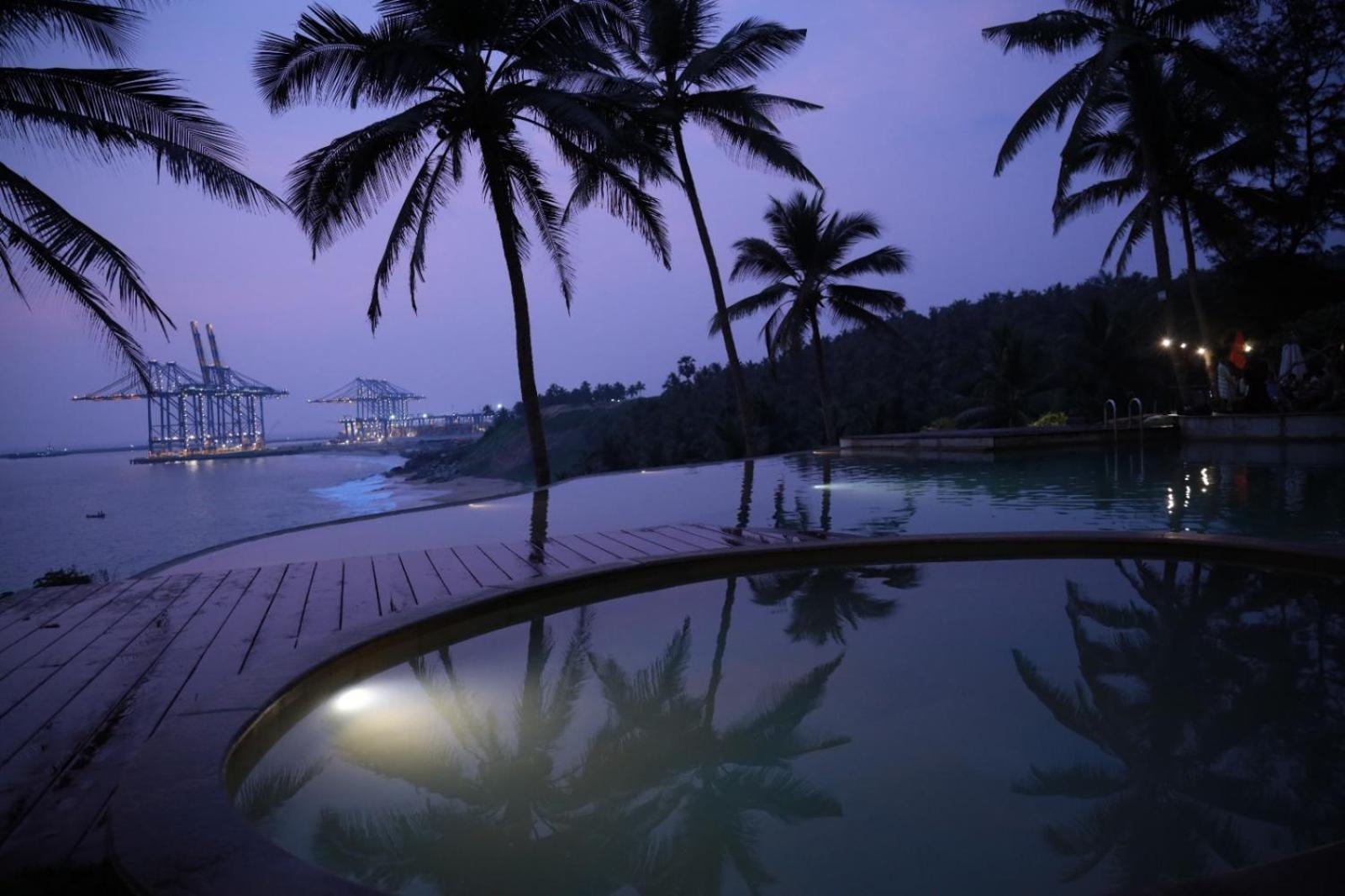 Niraamaya Wellness Retreats, Surya Samudra, Kovalam Exterior photo