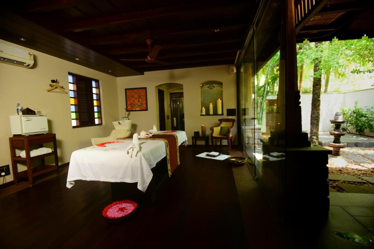 Niraamaya Wellness Retreats, Surya Samudra, Kovalam Exterior photo
